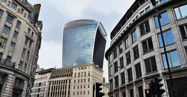 大数据包含设备数据的行业文章