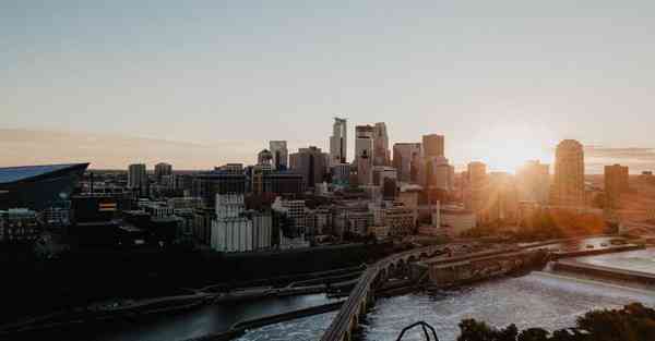 大数据包含设备数据的行业文章