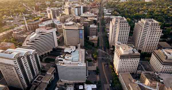 人工智能机器人修复