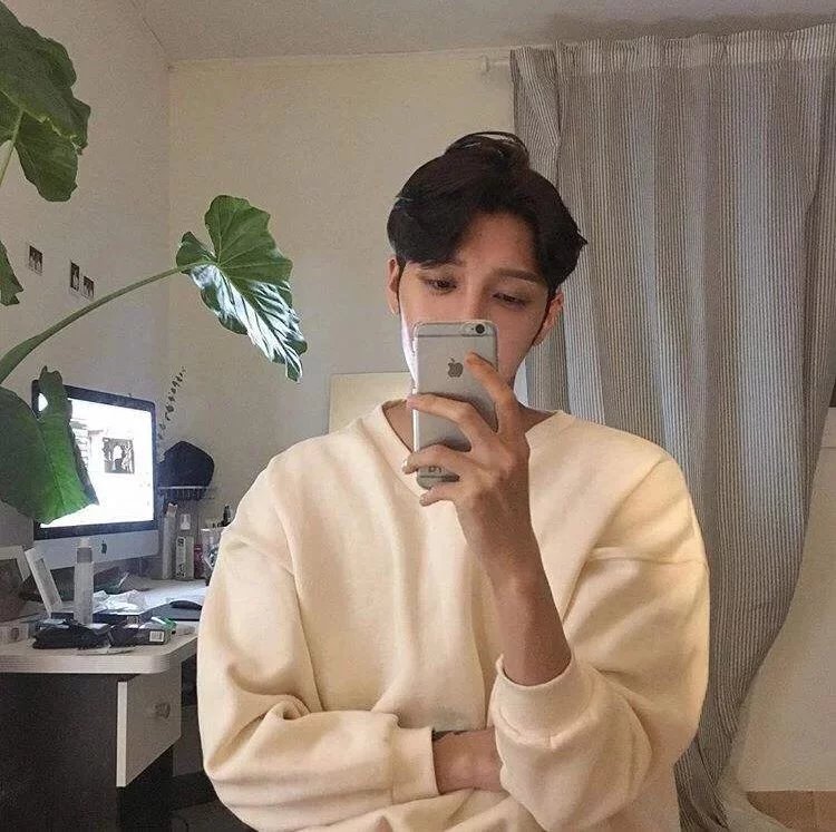 柯纪育健