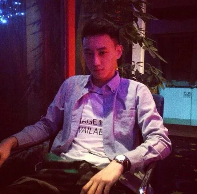 荀梅瑞蓝