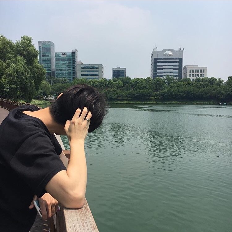 赵致梦梁