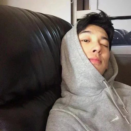 胥宏瑾婉