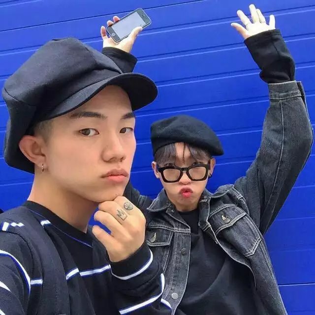 姜琰茂澜